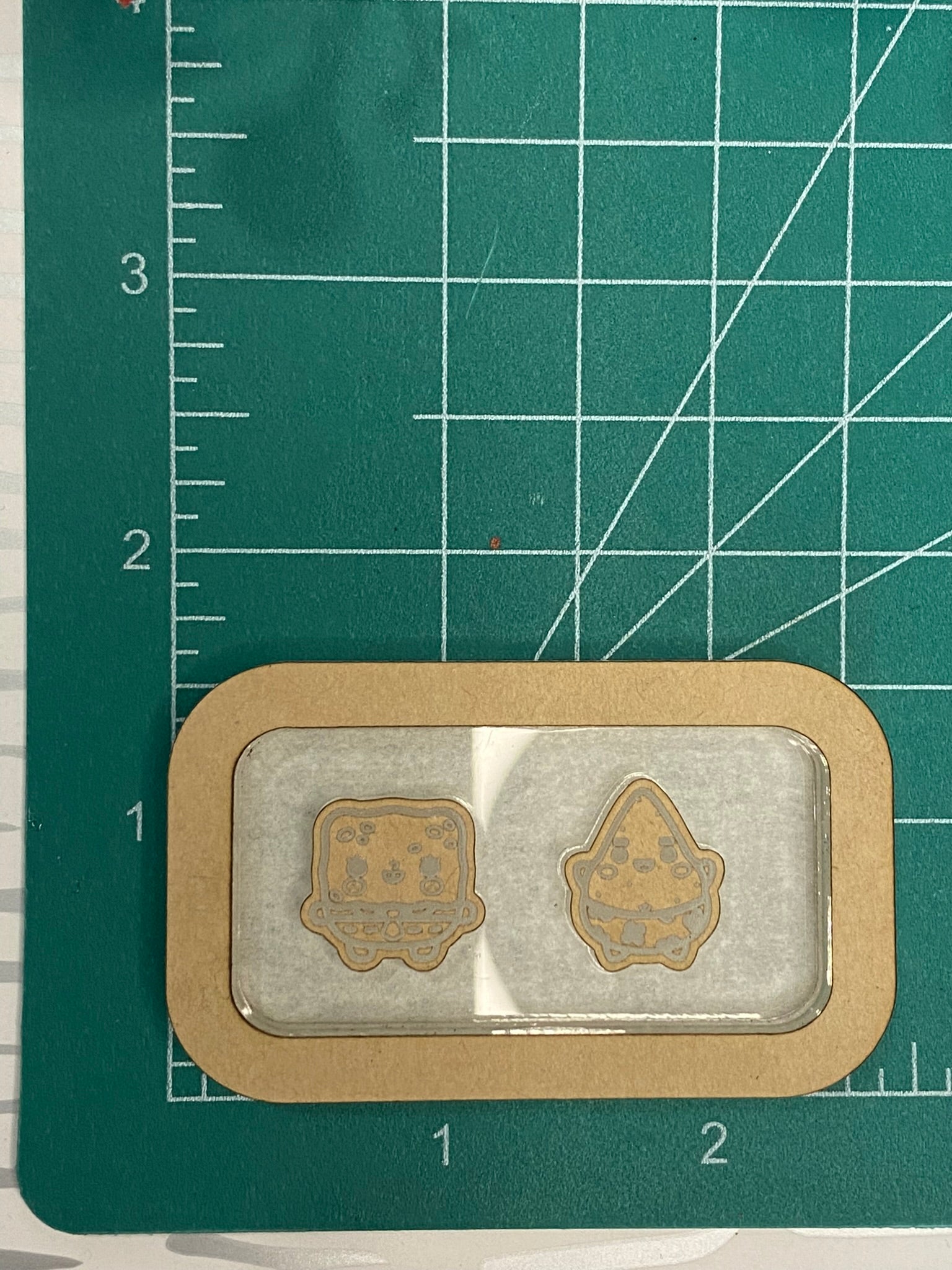 Sponge star friends stud earrings mold