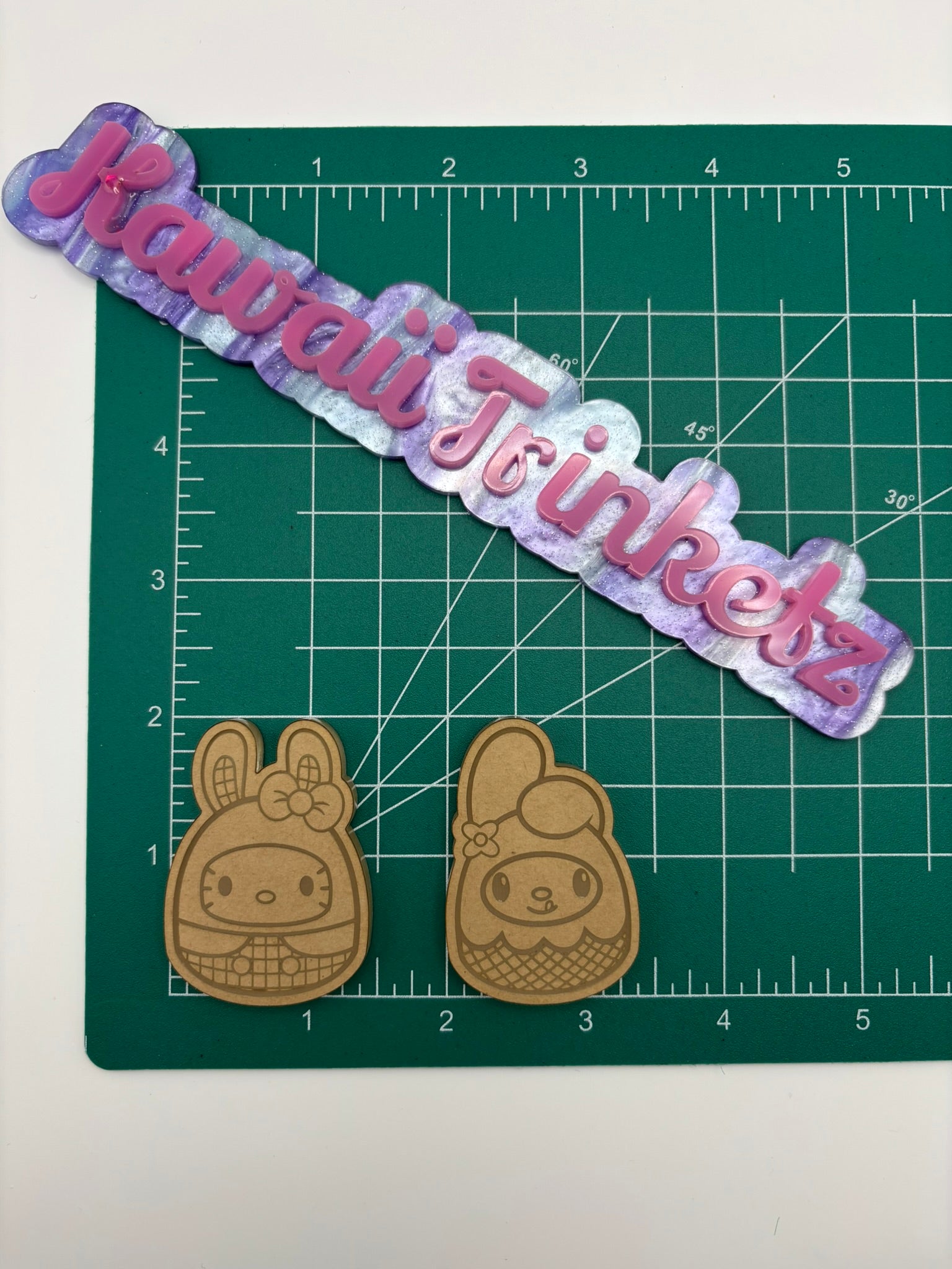 Kawaii bunny easter baskets flat grip keychain mold