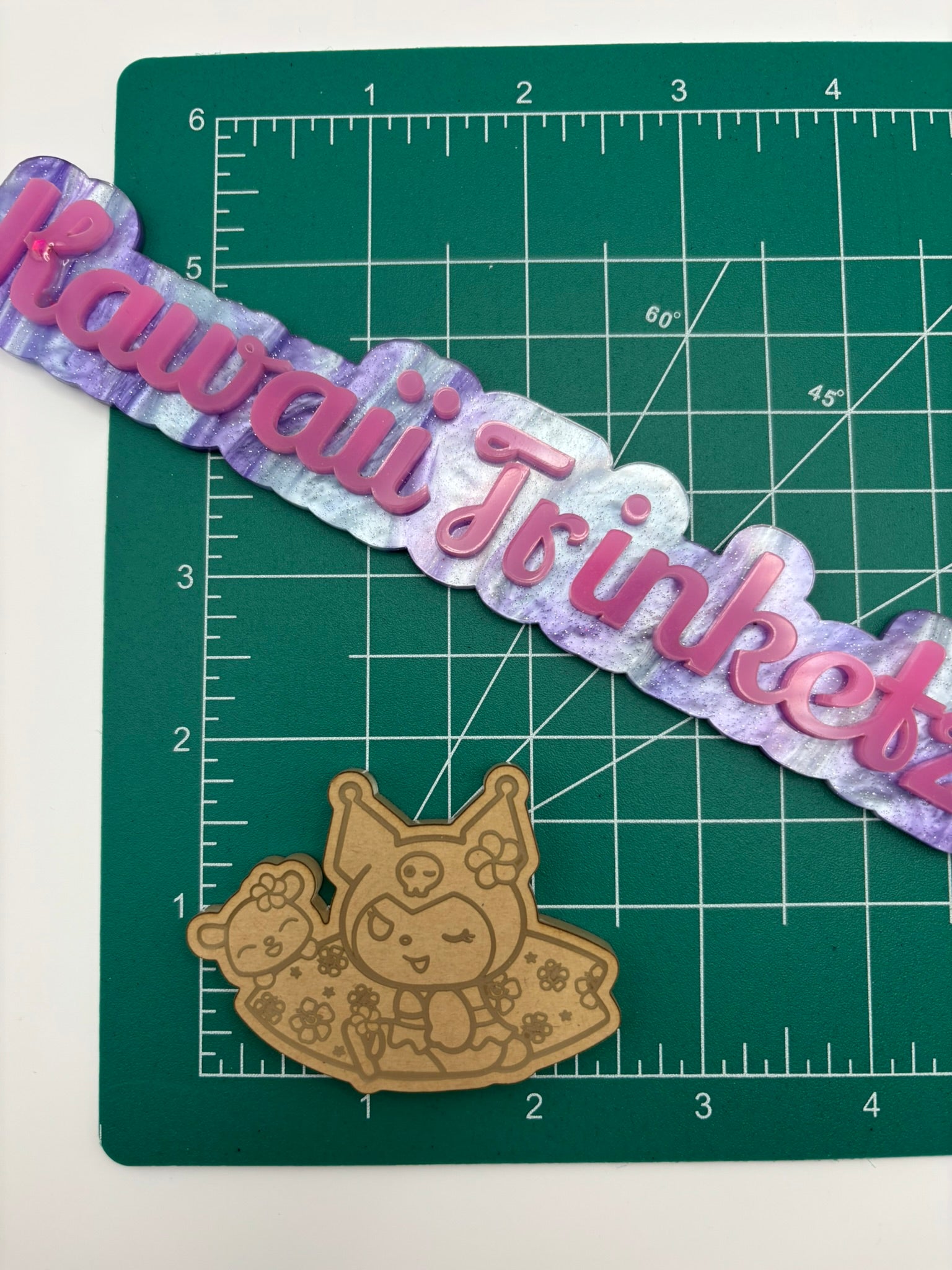 Kawaii Hawaiian surf cat friends flat grip keychain molds palette