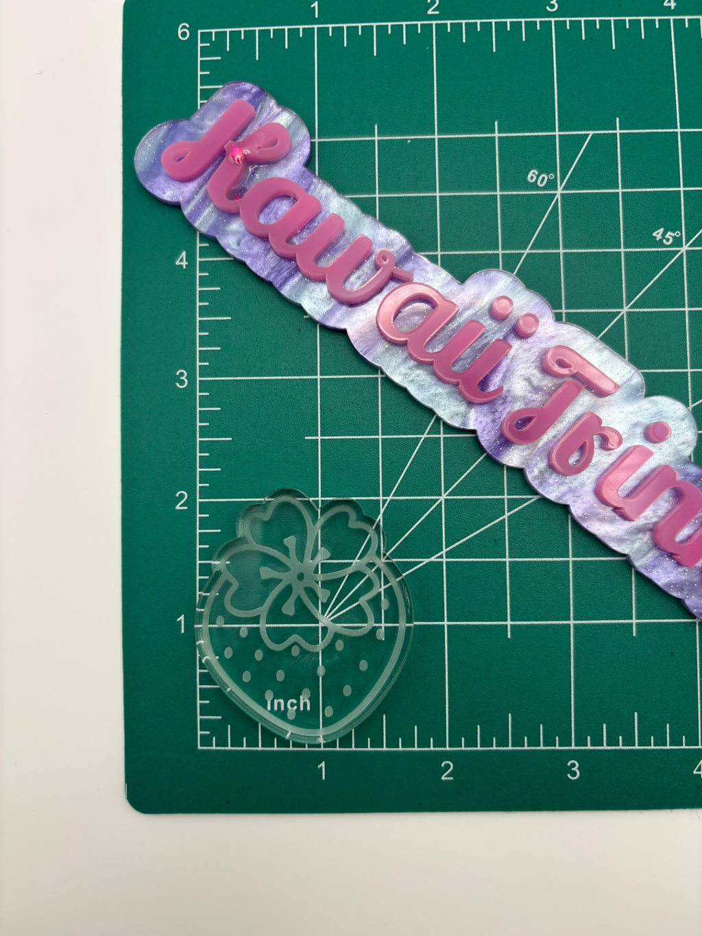 Kawaii strawberry flat grip keychain mold