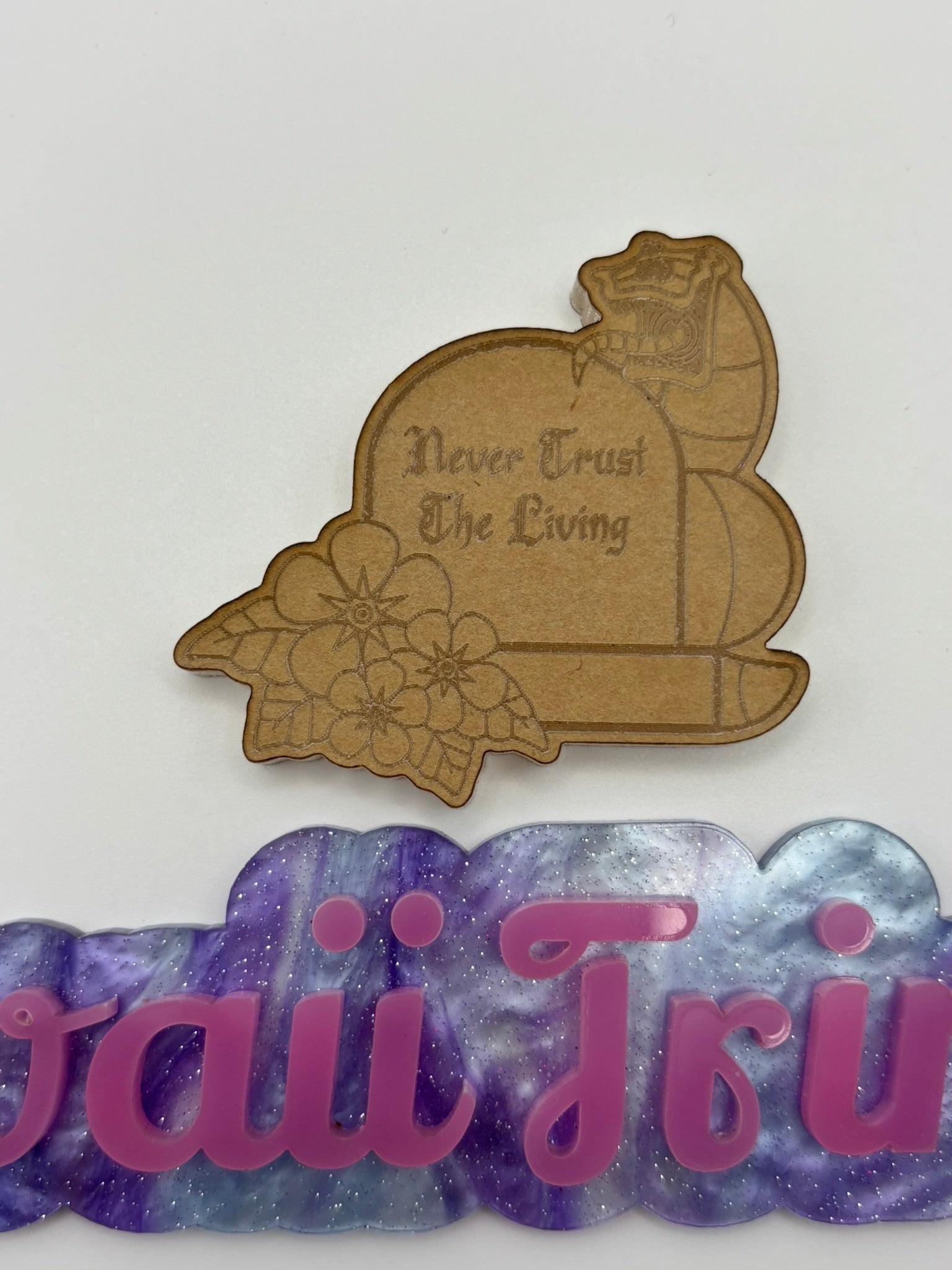 Never trust the living flat grip keychain mold