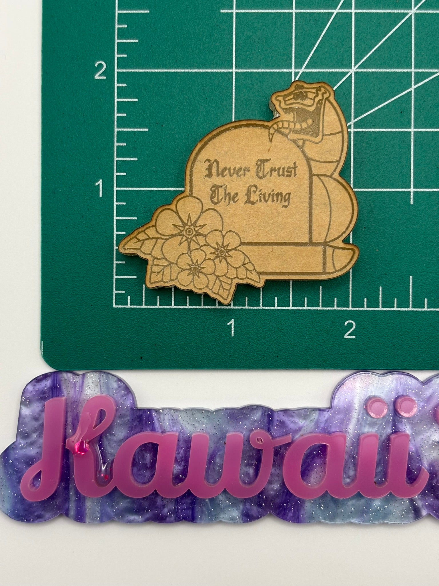 Never trust the living flat grip keychain mold