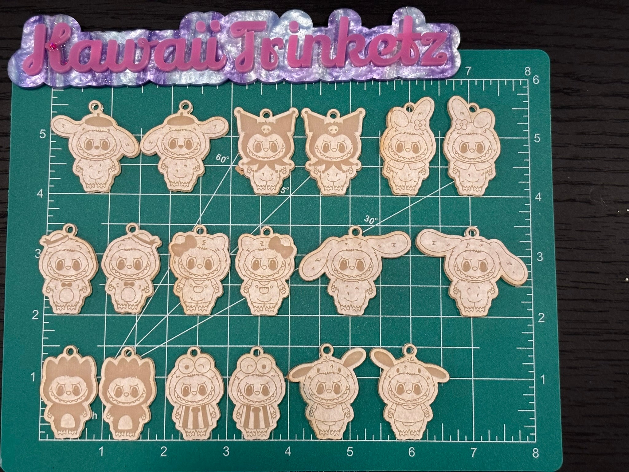 Fufu and cat friends earrings molds palette