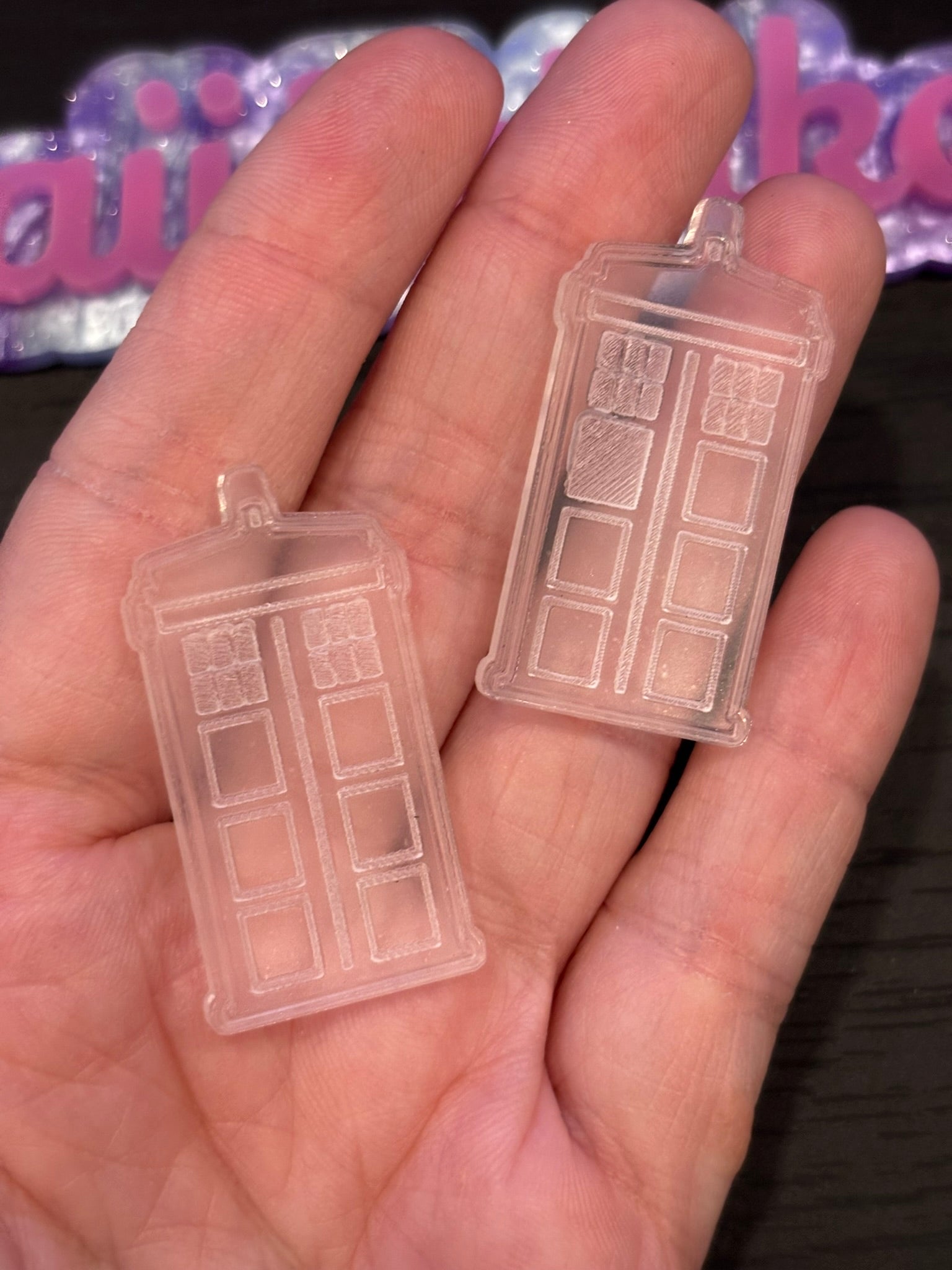 DW booth earrings with loops mold
