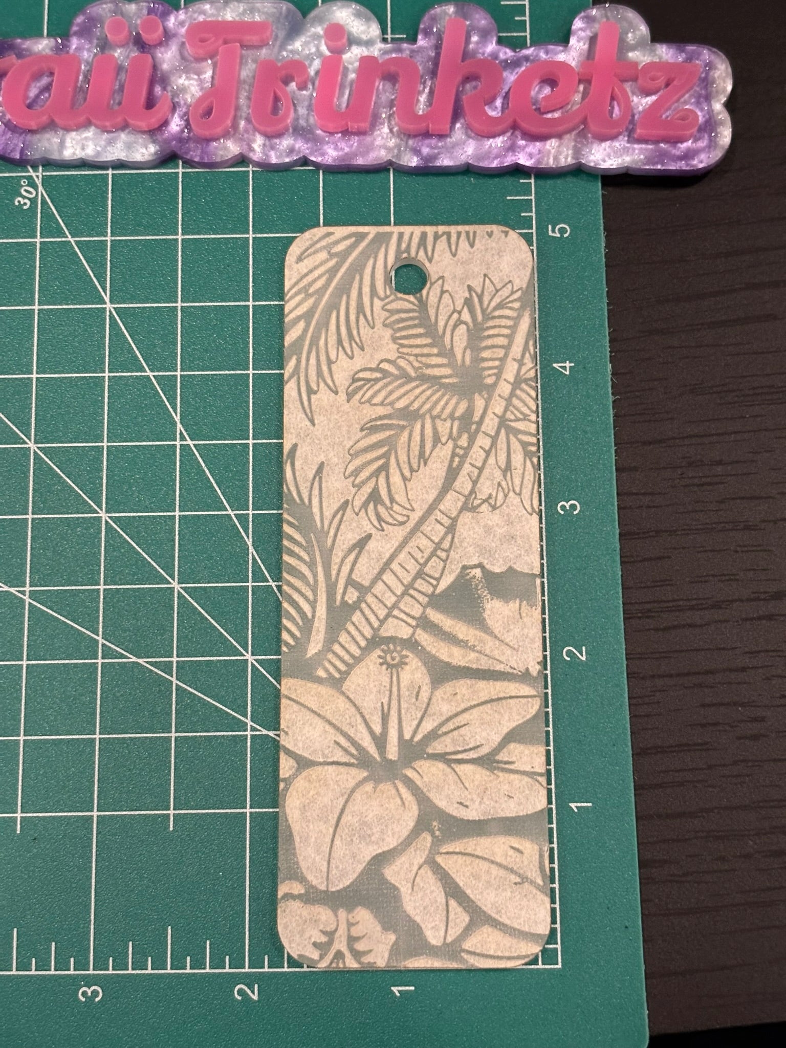 Hibiscus palm tree Hawaiian flat bookmark mold