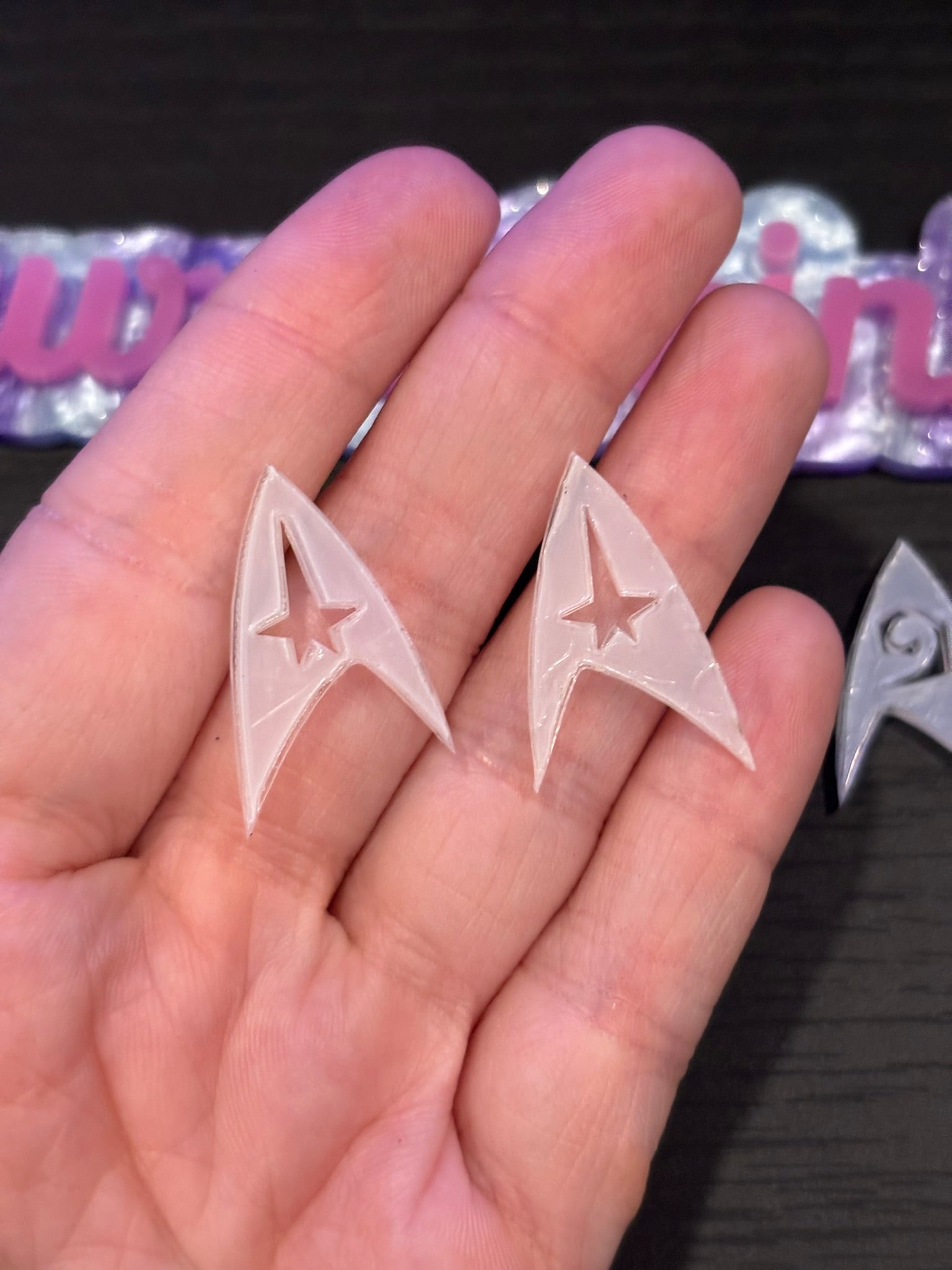 ST explorer's stud earring or pin molds palette