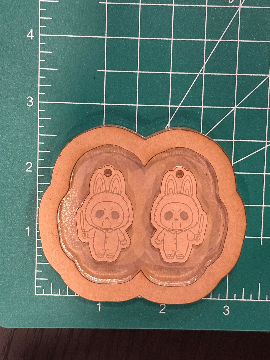 Halloween horror guy fufu bunny earrings mold
