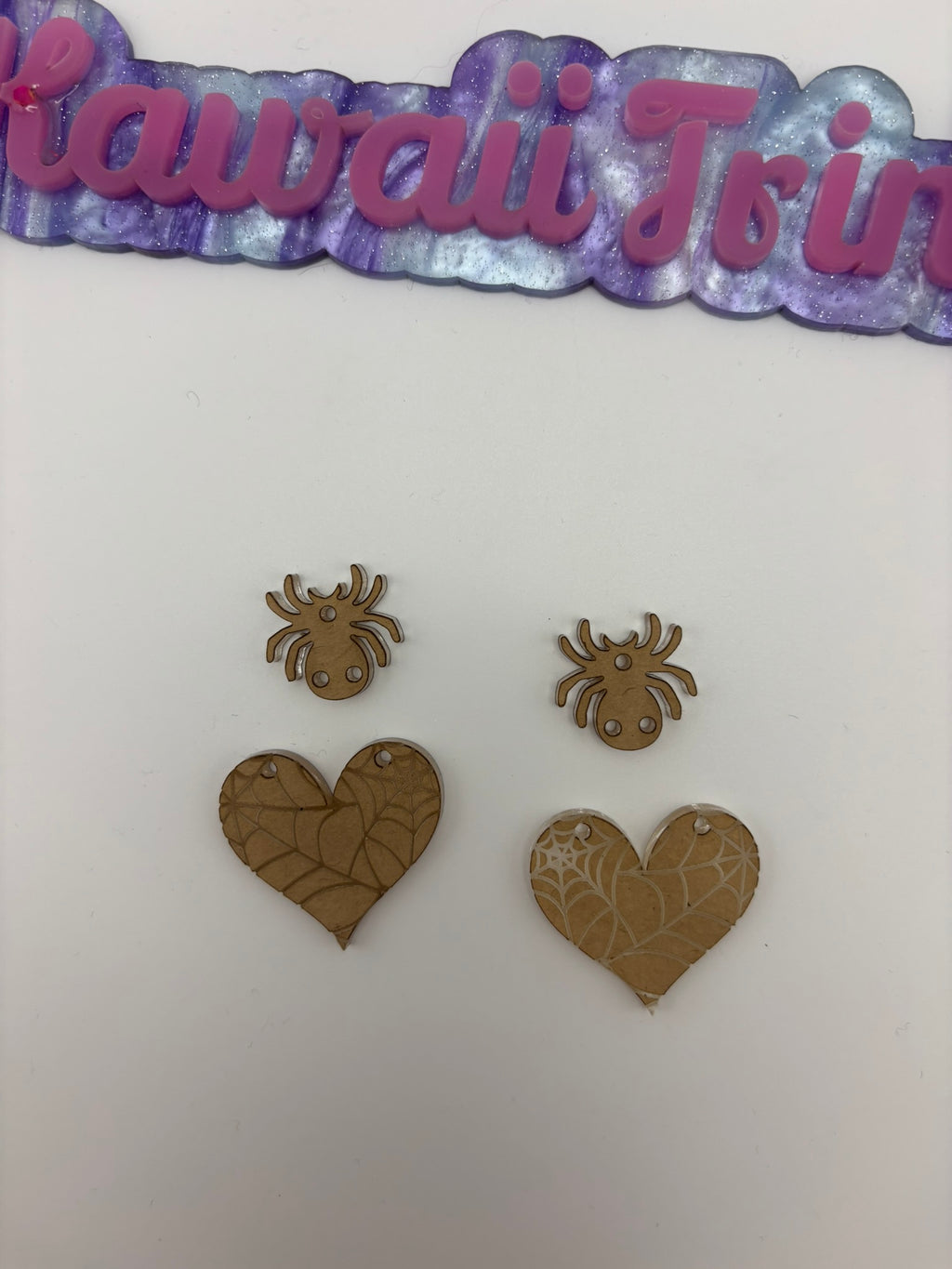 Spider web heart dangle earrings mold