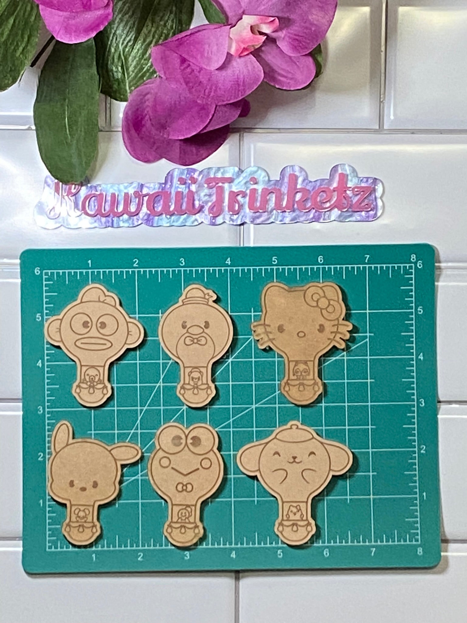 Kawaii balloon kitty and friends flat mold palette