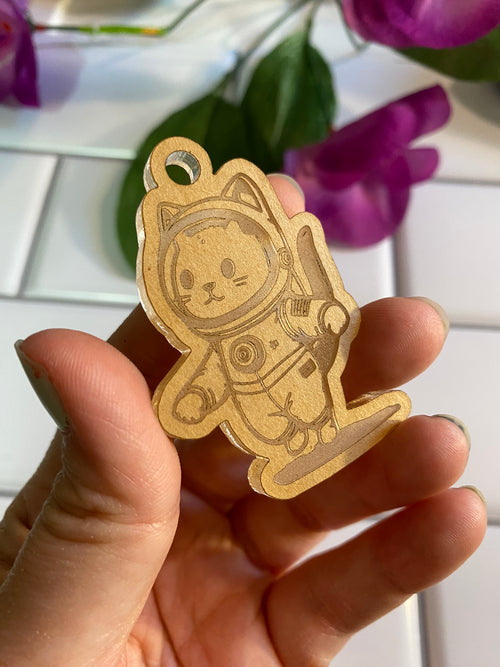 Astronaut kitty flat keychain with loop mold